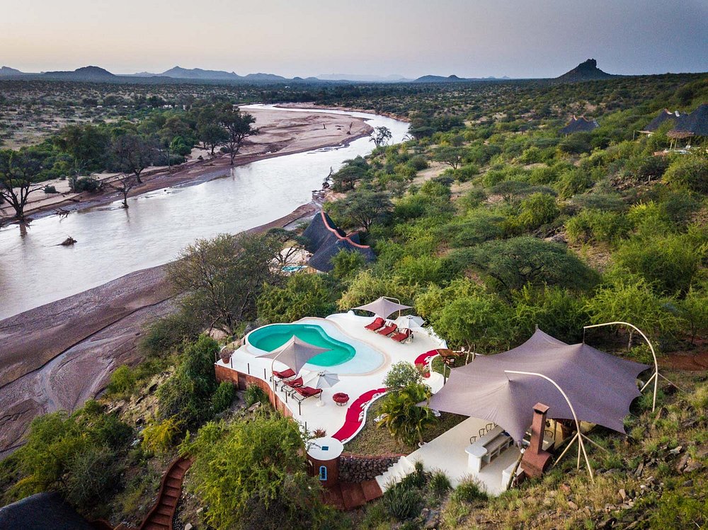 ewaso-nyiro-river-views