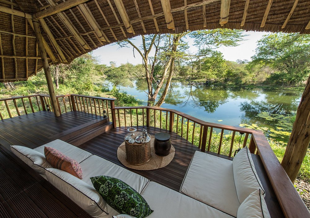 finch-hattons-luxury (1)